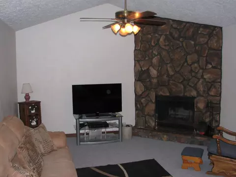 11951 Tresemer Rd, Roscoe, IL 61073 photo 8