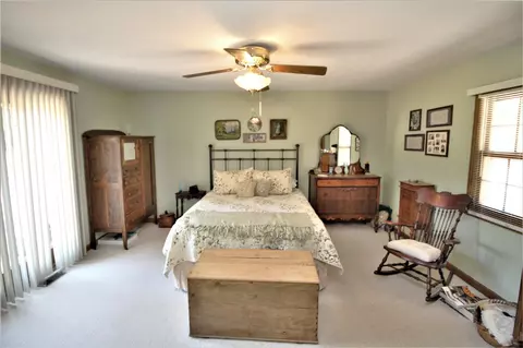 10035 Hamborg Rd, Roscoe, IL 61073 photo 12