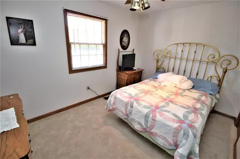 10035 Hamborg Rd, Roscoe, IL 61073 photo 15