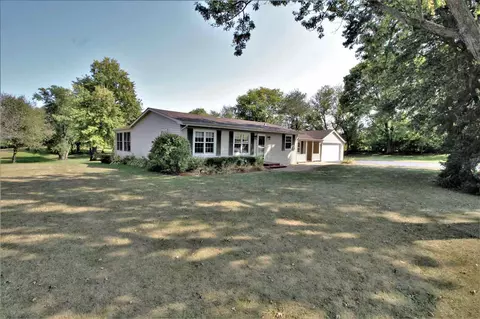 10035 Hamborg Rd, Roscoe, IL 61073 photo 23