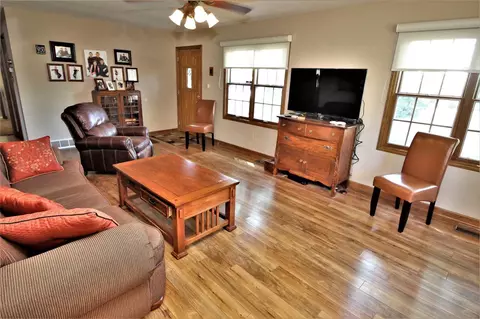 10035 Hamborg Rd, Roscoe, IL 61073 photo 7