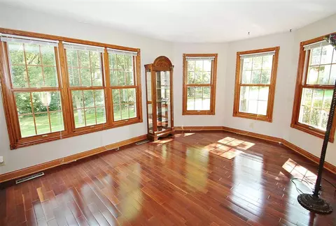10283 Tybow Trl, Roscoe, IL 61073 photo 5