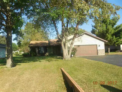 7280 Moss Canyon Rd, Cherry Valley, IL 61016 photo 1