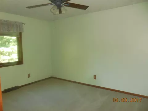 7280 Moss Canyon Rd, Cherry Valley, IL 61016 photo 13