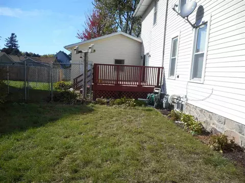 240 S 3rd St, Capron, IL 61012 photo 2