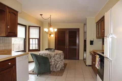 4010 Singleton Rd, Rockford, IL 61114 photo 8
