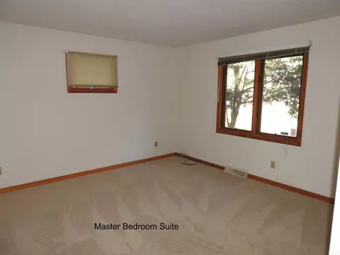 1444 Chadbourne Dr, Lake Summerset, IL 61019 photo 13