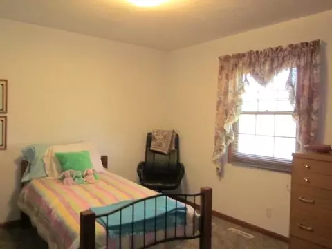 798 Gainsboro, Lake Summerset, IL 61019 photo 5