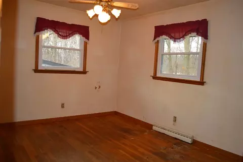 10830 Cross St, Roscoe, IL 61073 photo 6