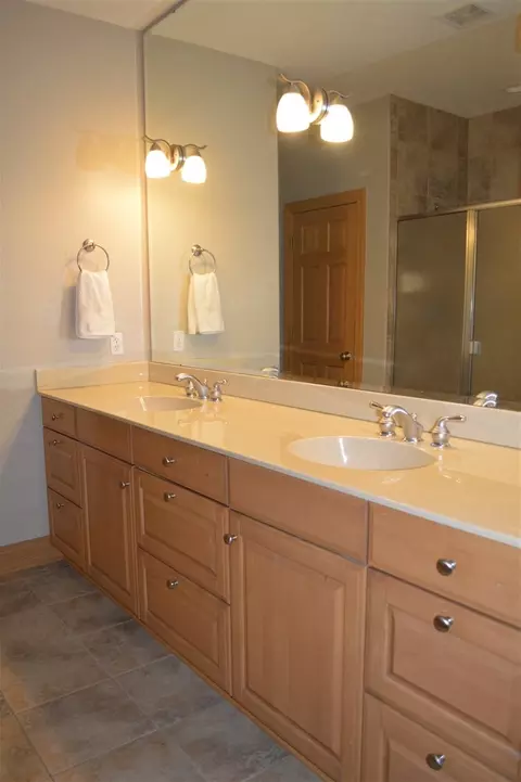 7308 Tunbridge Ct, Roscoe, IL 61073 photo 7