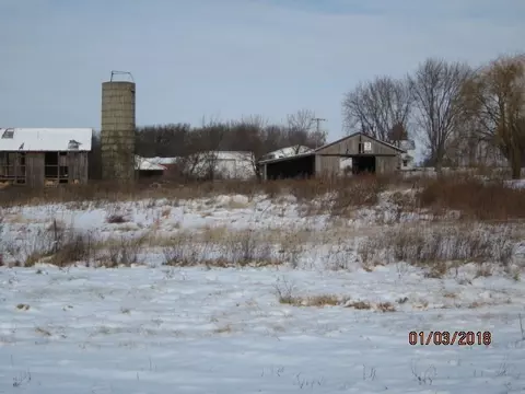 8982 E Maize Rd, Ridott, IL 61067 photo 25