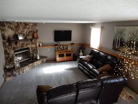7403 Haymaker Ln, Cherry Valley, IL 61016 photo 6
