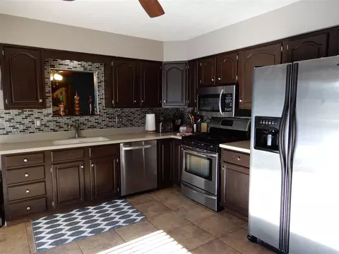 7403 Haymaker Ln, Cherry Valley, IL 61016 photo 5