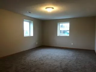 673 Ballymore Rd, Roscoe, IL 61073 photo 11