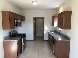 10334 Hawks Pointe Trl, Roscoe, IL 61073 photo 3