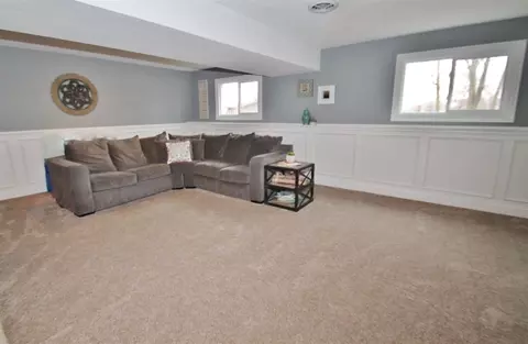 6969 Michelle Dr, Roscoe, IL 61073 photo 21