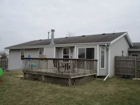 441 Hickory Ln, Davis Junction, IL 61020 photo 6