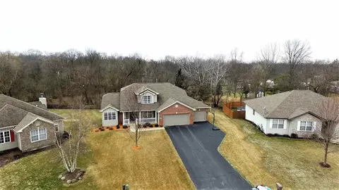 10608 Harrison Ct, Roscoe, IL 61073 photo 1