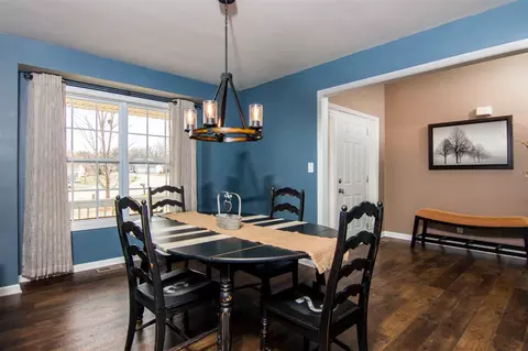 10608 Harrison Ct, Roscoe, IL 61073 photo 6