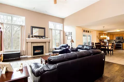 10608 Harrison Ct, Roscoe, IL 61073 photo 7