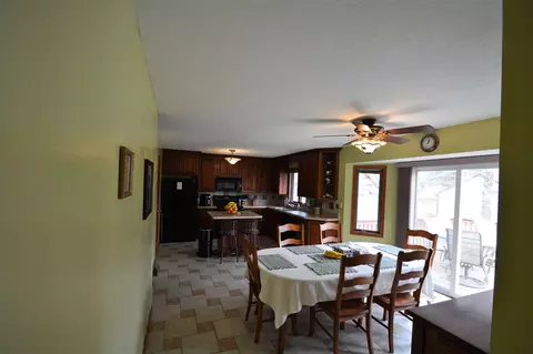 7464 Farview Dr, Cherry Valley, IL 61016 photo 7