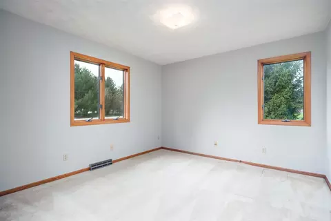 8564 Secret Way, Roscoe, IL 61073 photo 22