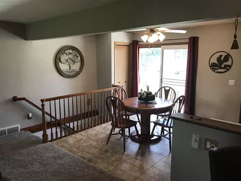 15710 E Timberlane Dr, Davis Junction, IL 61020 photo 8