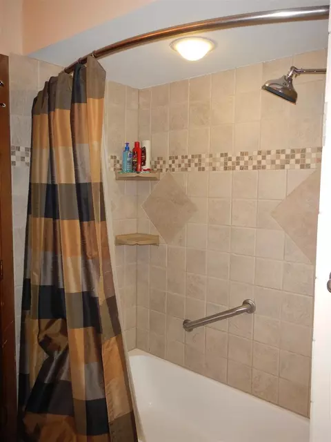12119 Wagon Ln, Roscoe, IL 61073 photo 14