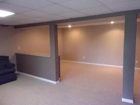 11699 Banbridge, Roscoe, IL 61073 photo 6