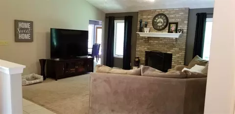 6783 N Summit Dr, Byron, IL 61010 photo 5