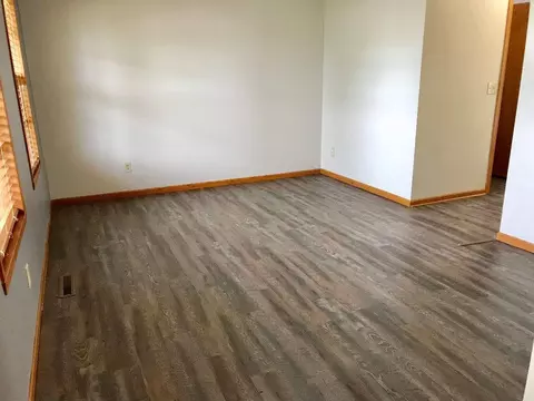 715 Kristi Dr, Byron, IL 61010 photo 3
