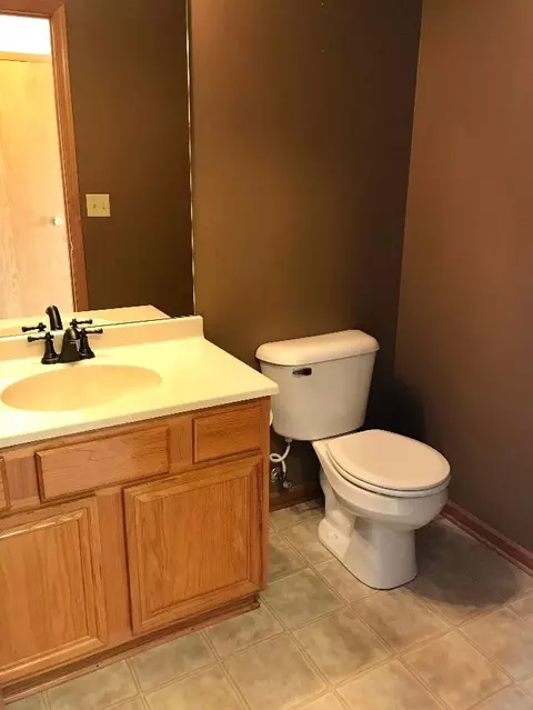 715 Kristi Dr, Byron, IL 61010 photo 11