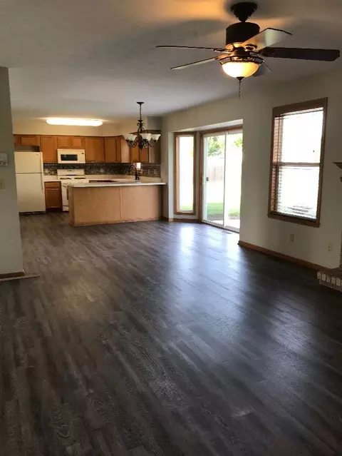 715 Kristi Dr, Byron, IL 61010 photo 6