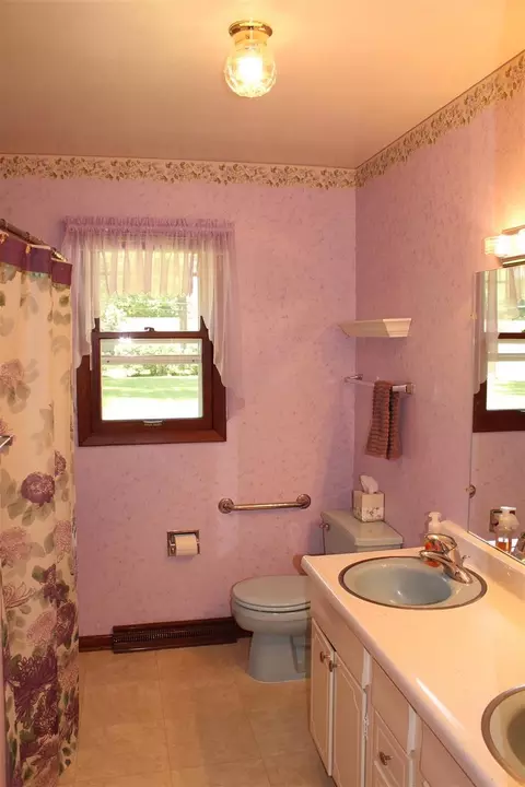 11128 3rd St, Roscoe, IL 61073 photo 12