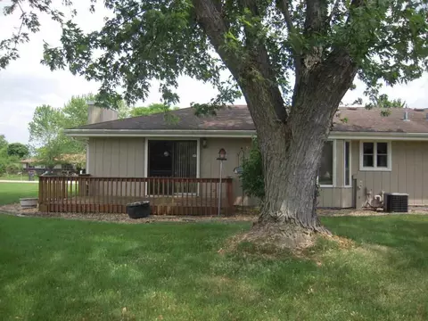 11790 Wagon Ln, Roscoe, IL 61073 photo 7