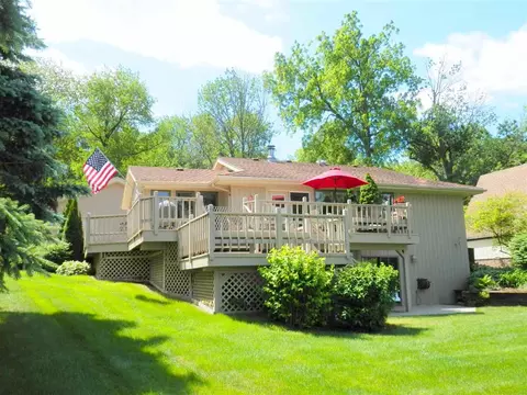 512 Baintree, Lake Summerset, IL 61019 photo 1