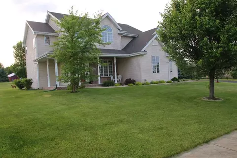 811 Mitchell Dr, Winnebago, IL 61088 photo 1