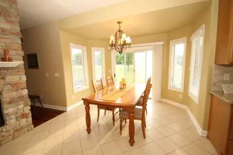 811 Mitchell Dr, Winnebago, IL 61088 photo 7