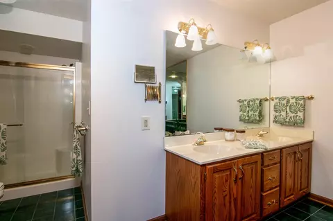 12084 Whispering Winds Dr, Roscoe, IL 61073 photo 20