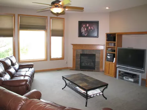 7513 Skyview Trl, Roscoe, IL 61073 photo 5