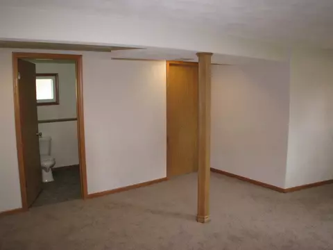 4454 Straw Ln, Roscoe, IL 61073 photo 18