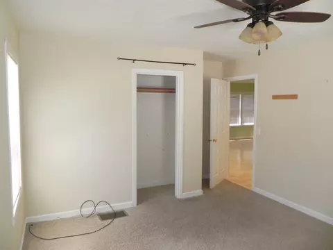 523 W 7th St, Pecatonica, IL 61063 photo 17