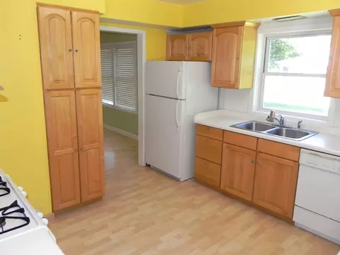 523 W 7th St, Pecatonica, IL 61063 photo 14