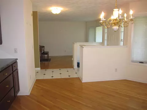 12298 Puff Cir, Roscoe, IL 61073 photo 7