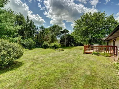 5845 Kelmor Dr, Roscoe, IL 61073 photo 10