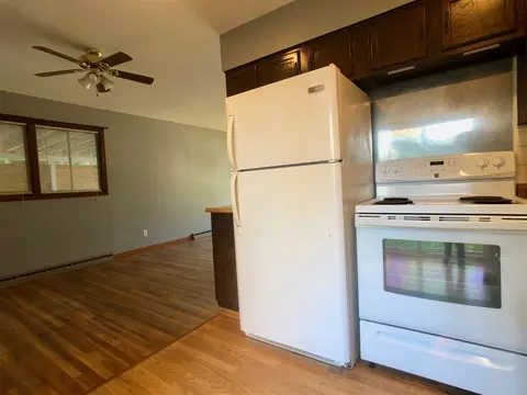 811 N Crestview Trl, Byron, IL 61010 photo 12