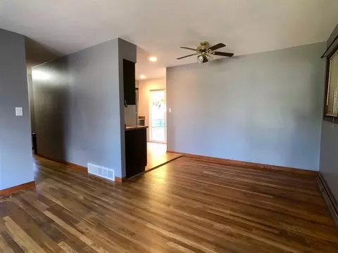 811 N Crestview Trl, Byron, IL 61010 photo 19