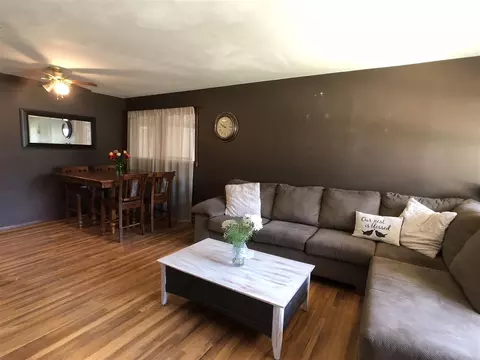 811 N Crestview Trl, Byron, IL 61010 photo 7