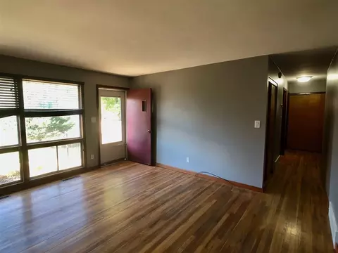 811 N Crestview Trl, Byron, IL 61010 photo 14