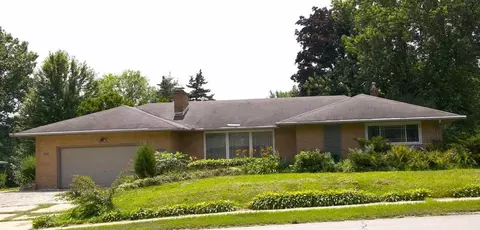 2903 E State St, Rockford, IL 61108 photo 1